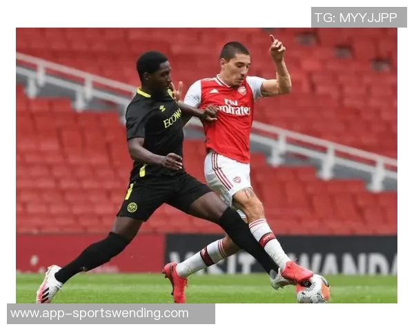 阿森纳防线稳固12场仅失3球领跑五大联赛米兰紧随其后